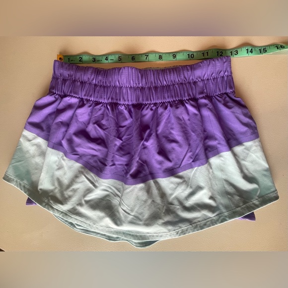 Lululemon Breeze By Skirt Size 6 - Picture 5 of 6